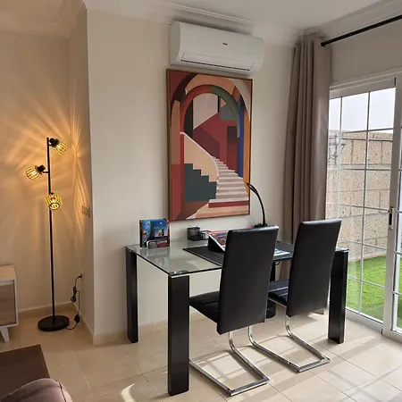 Adassa - Exclusive In El Madronal Vakantiehuis