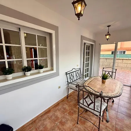 Adassa - Exclusive In El Madronal Casa vacanze *